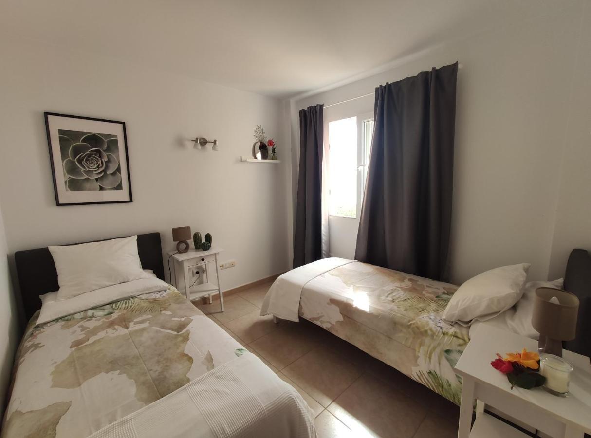 Vivienda Vacacional Helios Tazacorte Luaran gambar